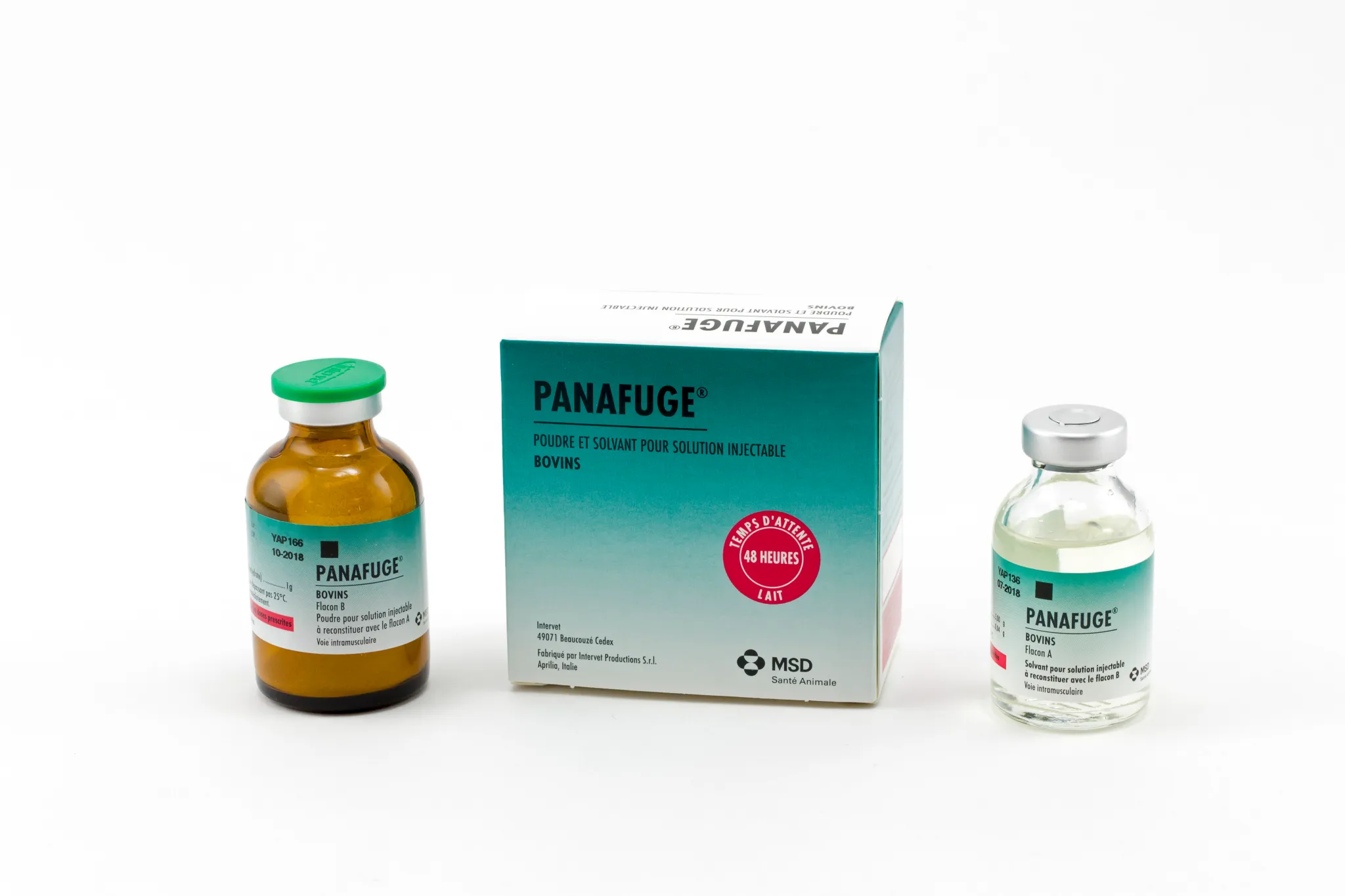 Boîte et flacons de Panafuge poudre et solvant pour solution injectable pour bovins