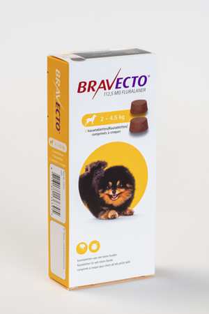 Bravecto 112,5 mg – Chiens de très petite taille Boîte de Bravecto 112,5 mg fluralaner, comprimés à croquer pour chiens de très petite taille pesant entre 2 et 4,5 kg.